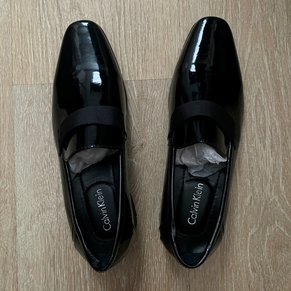 Calvin Klein Men\'s Bernard Tuxedo Slip On Dress Shoes | Size: 7 | Color: Black main image 4